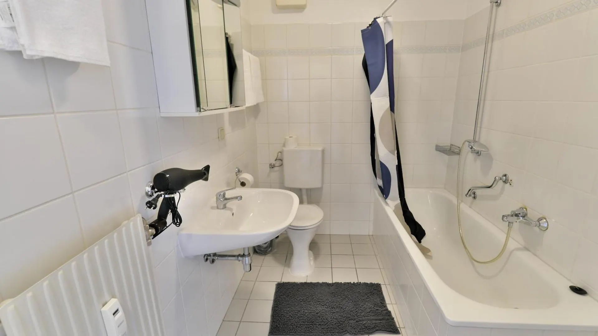 Schoenbrunn Apartment Wien Aparthotel